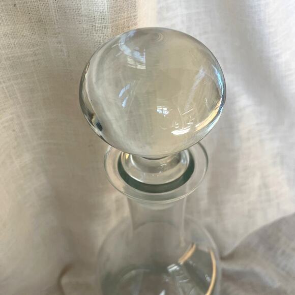 Vintage Romanian Handcrafted Etched Glass Decanter – Danish Design, Heart Motif - Picture 8 of 11